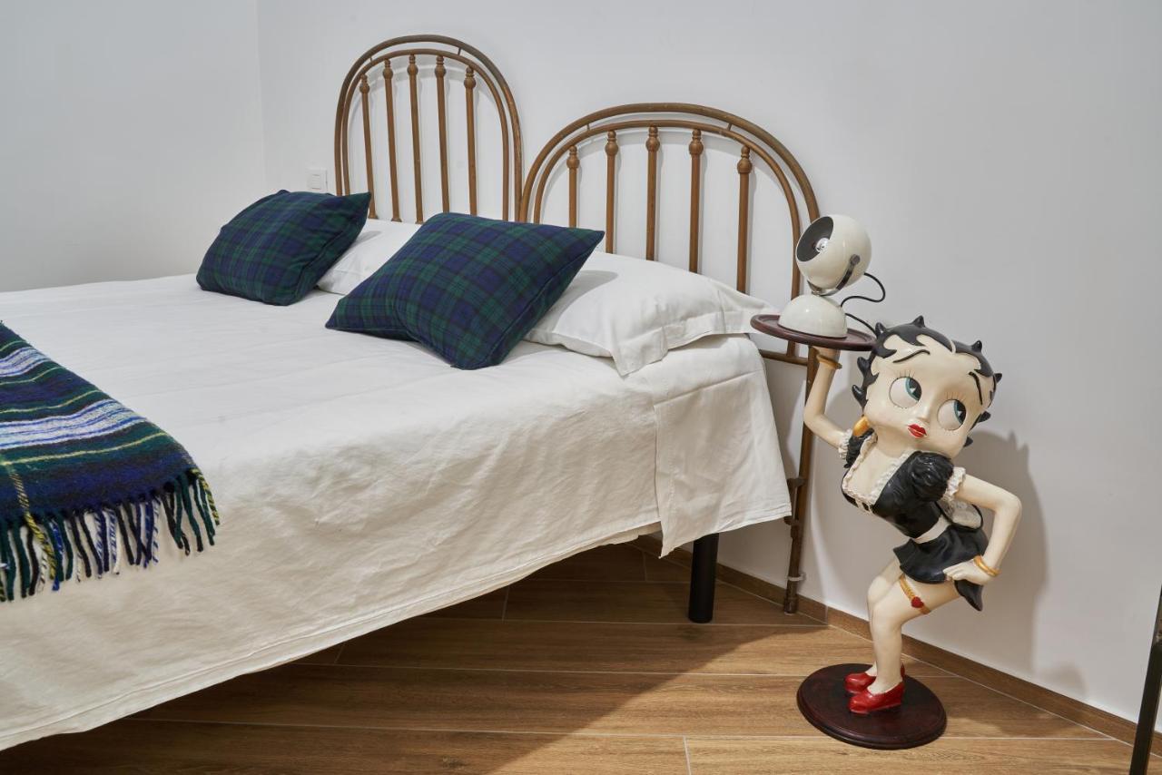 Palazzo Bevilacqua Napoli B&B Zewnętrze zdjęcie