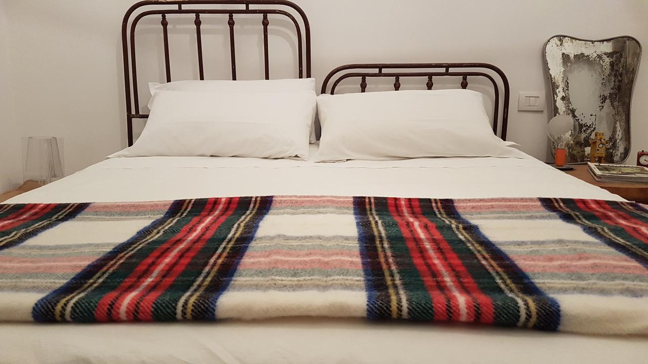 Palazzo Bevilacqua Napoli B&B Zewnętrze zdjęcie