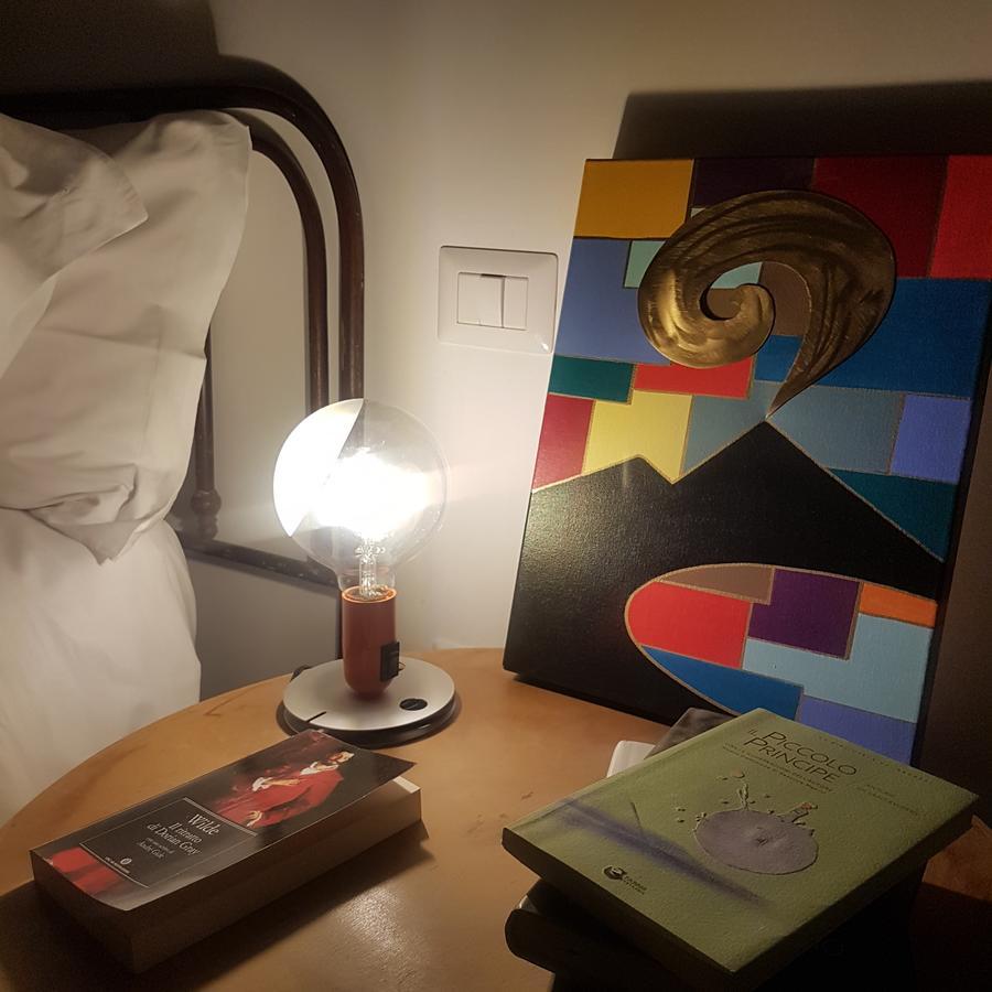 Palazzo Bevilacqua Napoli B&B Zewnętrze zdjęcie